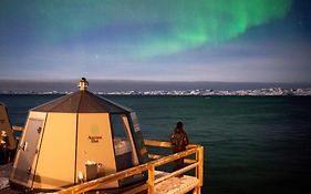 Aurora Hut By Inuktravel